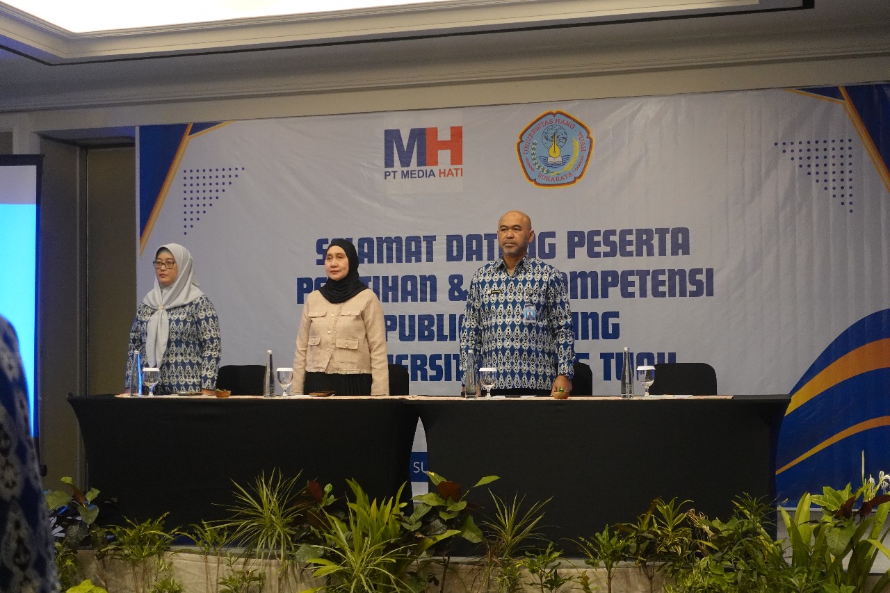 Pelatihan Public Speaking PT Media Hati dan Universitas Hang Tuah